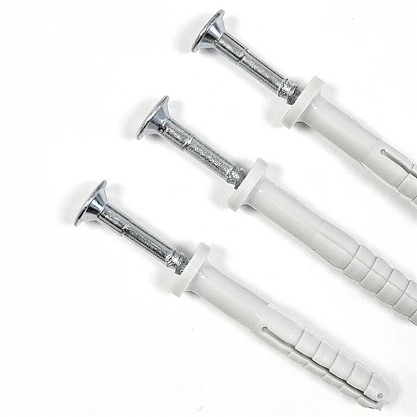 Natĺkacia hmoždinka UCX 6/40, balenie 100 ks