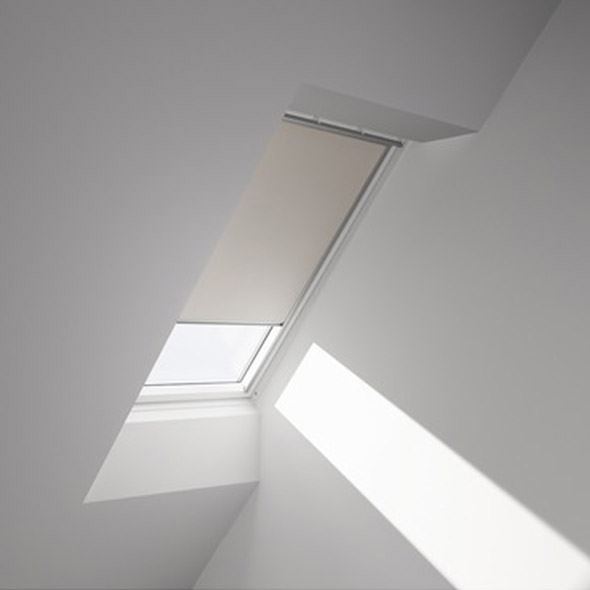 Zatemňovacia roleta Velux DKL MK04, svetlá béžová 1085SWL